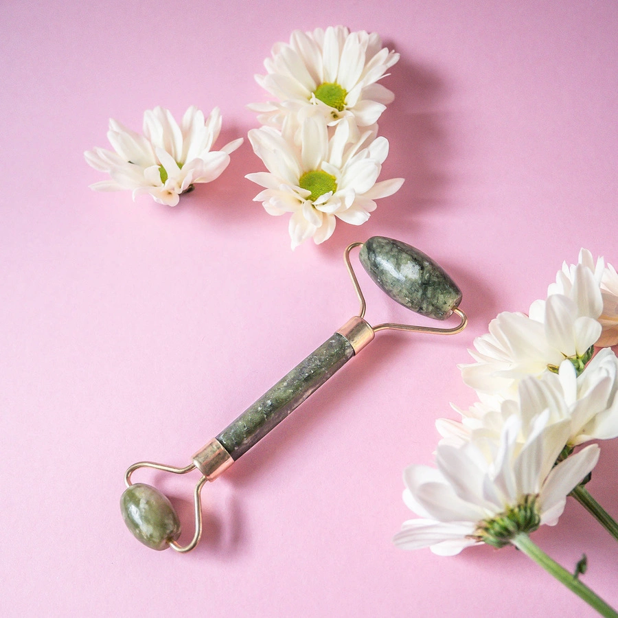 Masażer do twarzy z kamienia naturalnego - JADEITOWY