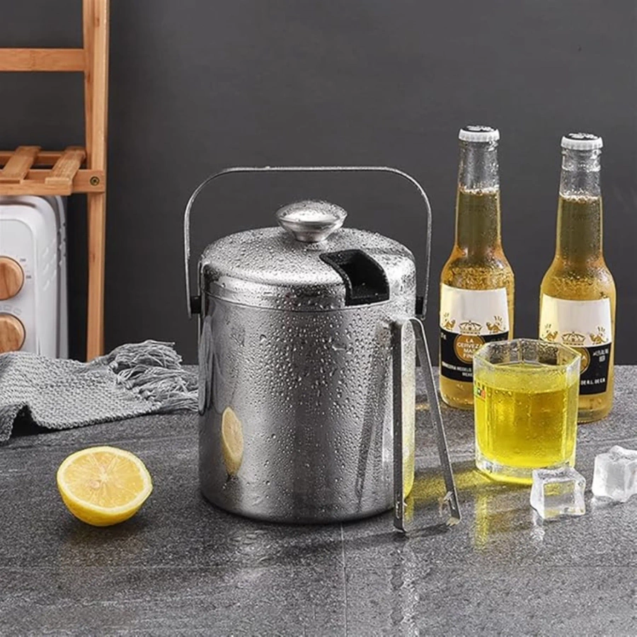 Pojemnik termiczny na lód ze szczypcami