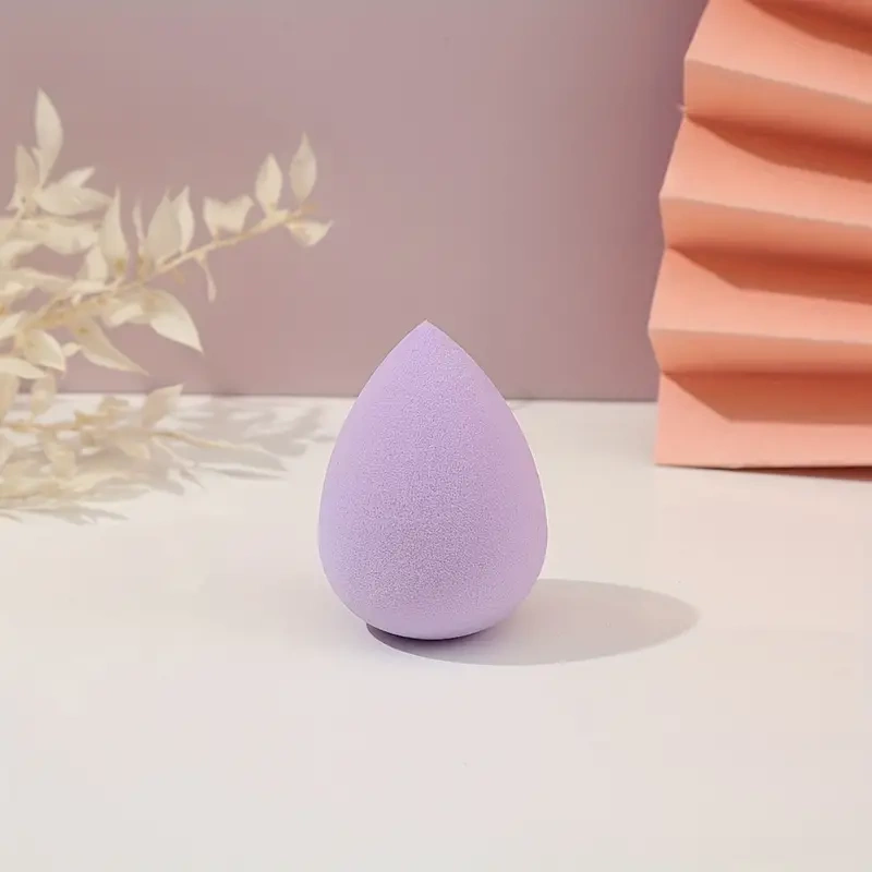 Gąbka do makijażu blender light violet