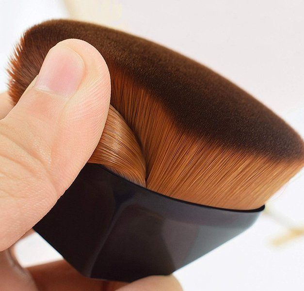 Pędzel jednolity do podkładu gęsty miękki
