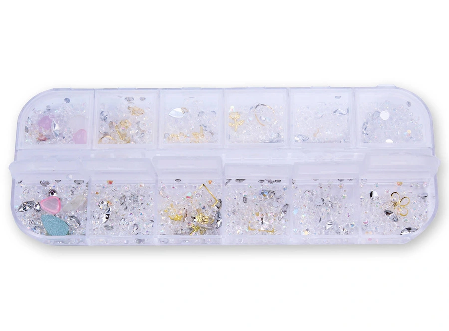 Zestaw ozdób do paznokci mix kryształki, cyrkonie, złote elementy - kasetka