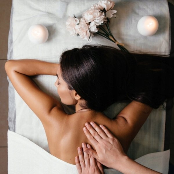 Oliwka olejek do masażu Sensual Rose 500 ml