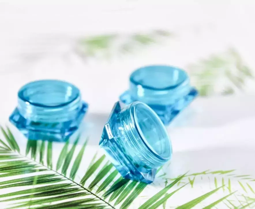 Słoiczek pojemnik na ozdoby do paznokci 5 ml niebieski