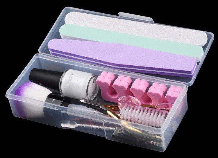 Puste zamykane pudełko na pilniki, pędzle i akcesoria