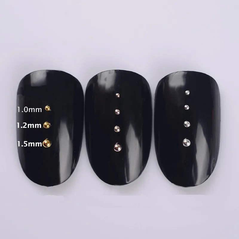 Kawior ozdobny do paznokci mix kolorów